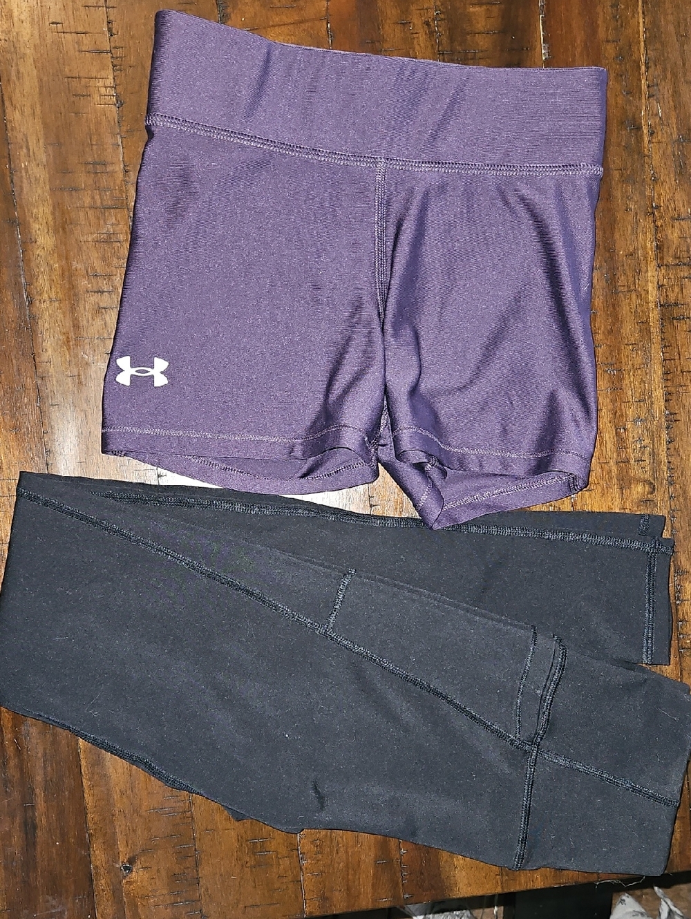 Under Armour Leggings & Shorts Combo